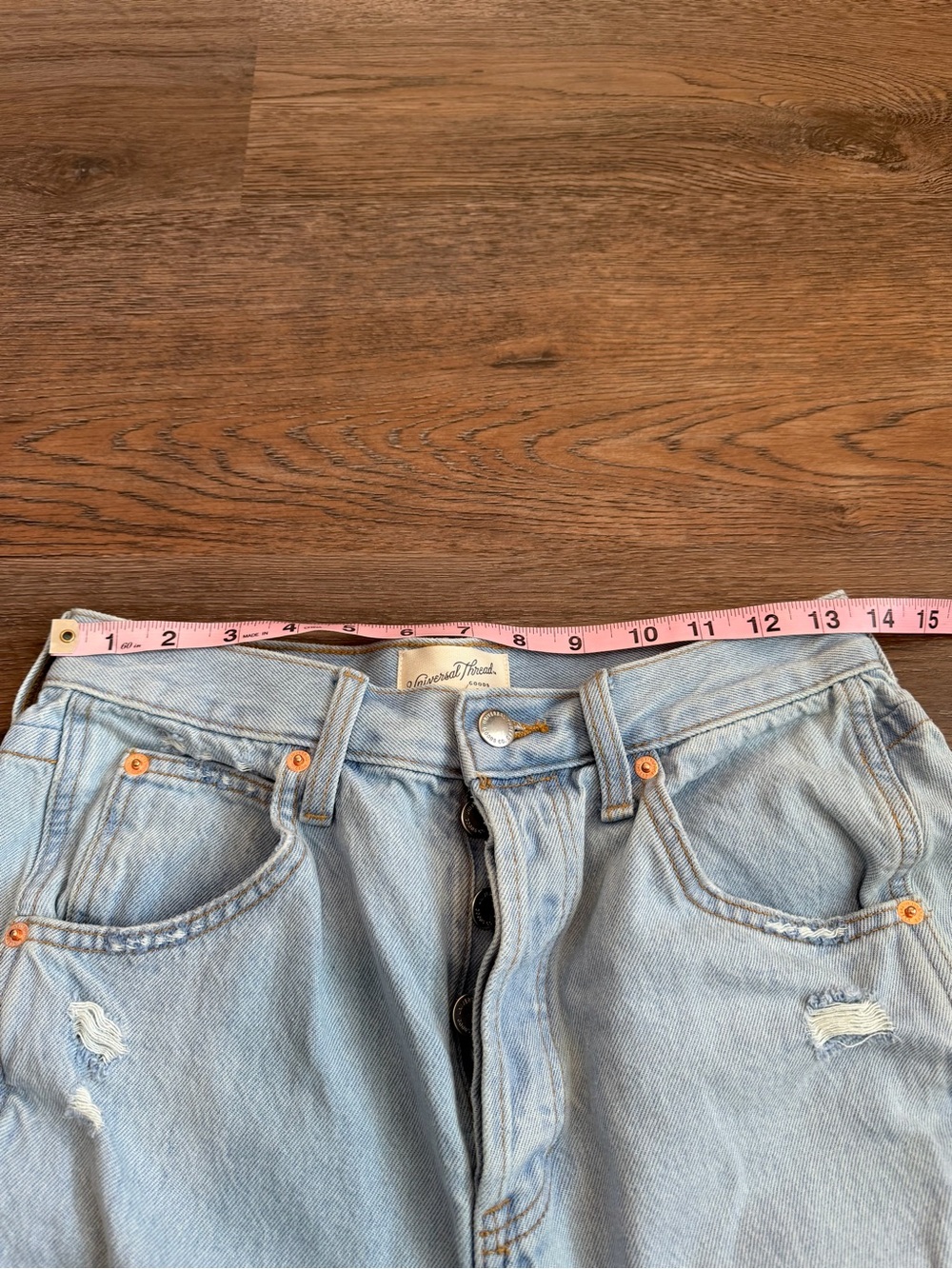 Universal Thread High-Rise Curved Leg Barrel Jeans Light Blue Raw Hem Size 4 - Picture 9 of 10